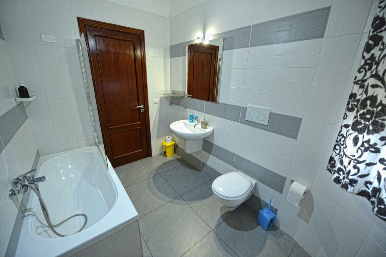 Aback Policlinico Bed & Breakfast Bari Dış mekan fotoğraf